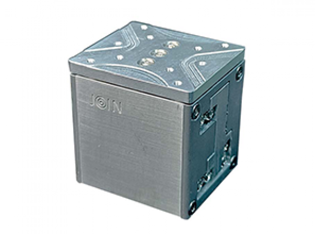 真空高低温型压电纳米位移台 —— 极端实验环境的精密定位设备